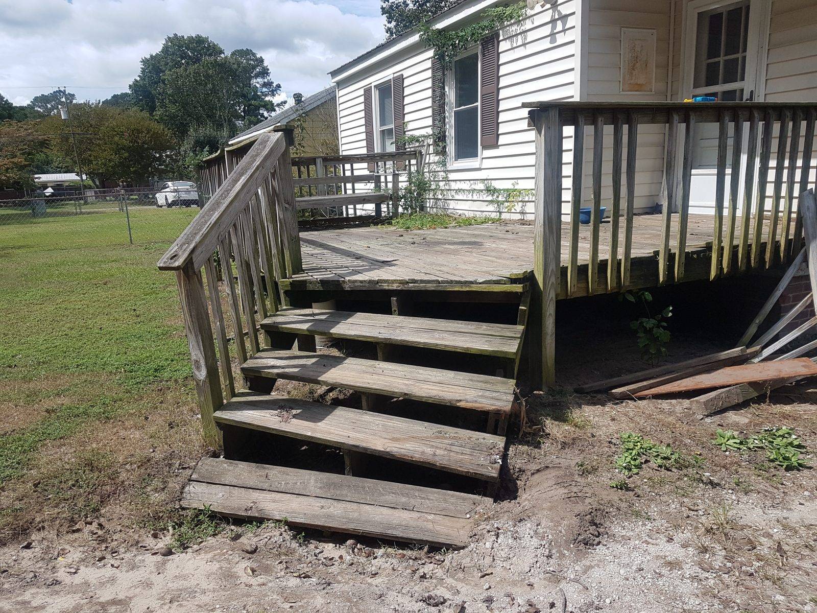 Deck Inspection Deck failures Home Inspection Greenville NC, Winterville NC, Jacksonville NC, Richlands NC, Goldsboro NC, Snow Hill NC, Emerald Isle NC, Trenton NC, Kinston NC, Farmville NC, New Bern NC, Eastern North Carolina, D & D Home Inspection Services